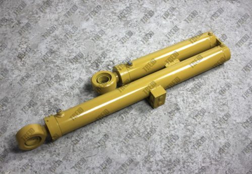 Гидроцилиндр сдвига каретки Т28 (верх-низ)