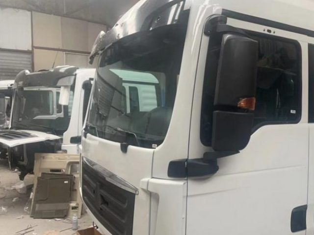 Кабина в сборе на тягач SITRAK C7H Фото 1
