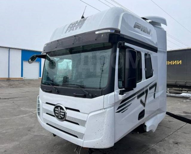 Кабина в сборе на тягач FAW J7 оригинал Фото 3