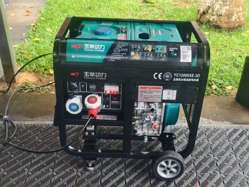 Дизельная генераторная установка YC12000XE-3D 380 В/12 кВт