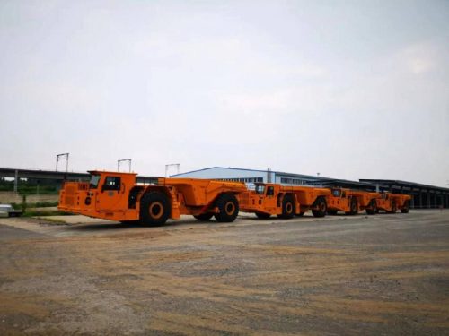 Шахтный самосвал Yatong UK-30